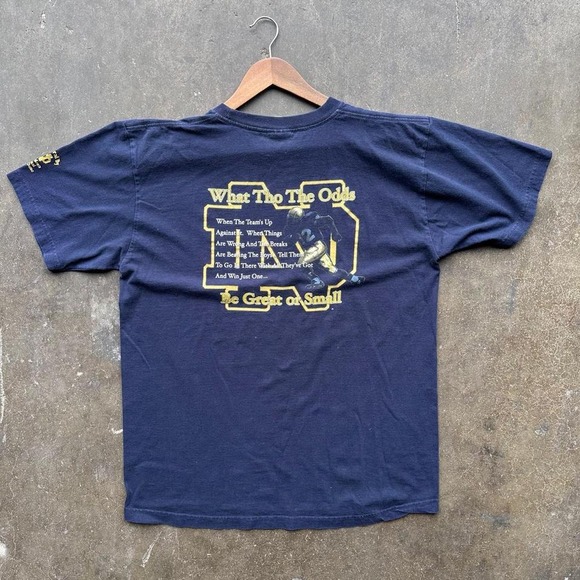 Vintage '01 Notre Dame Football Fighting Irish T-shirt Size XL - Picture 1 of 6